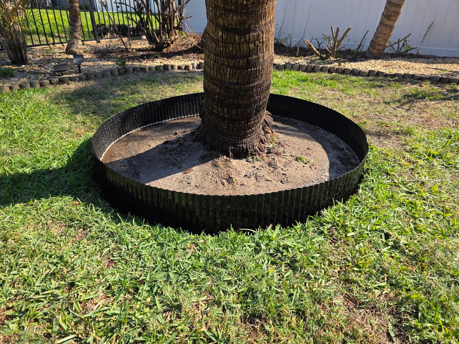LAVEVE Corrugated Metal Garden Edging 6