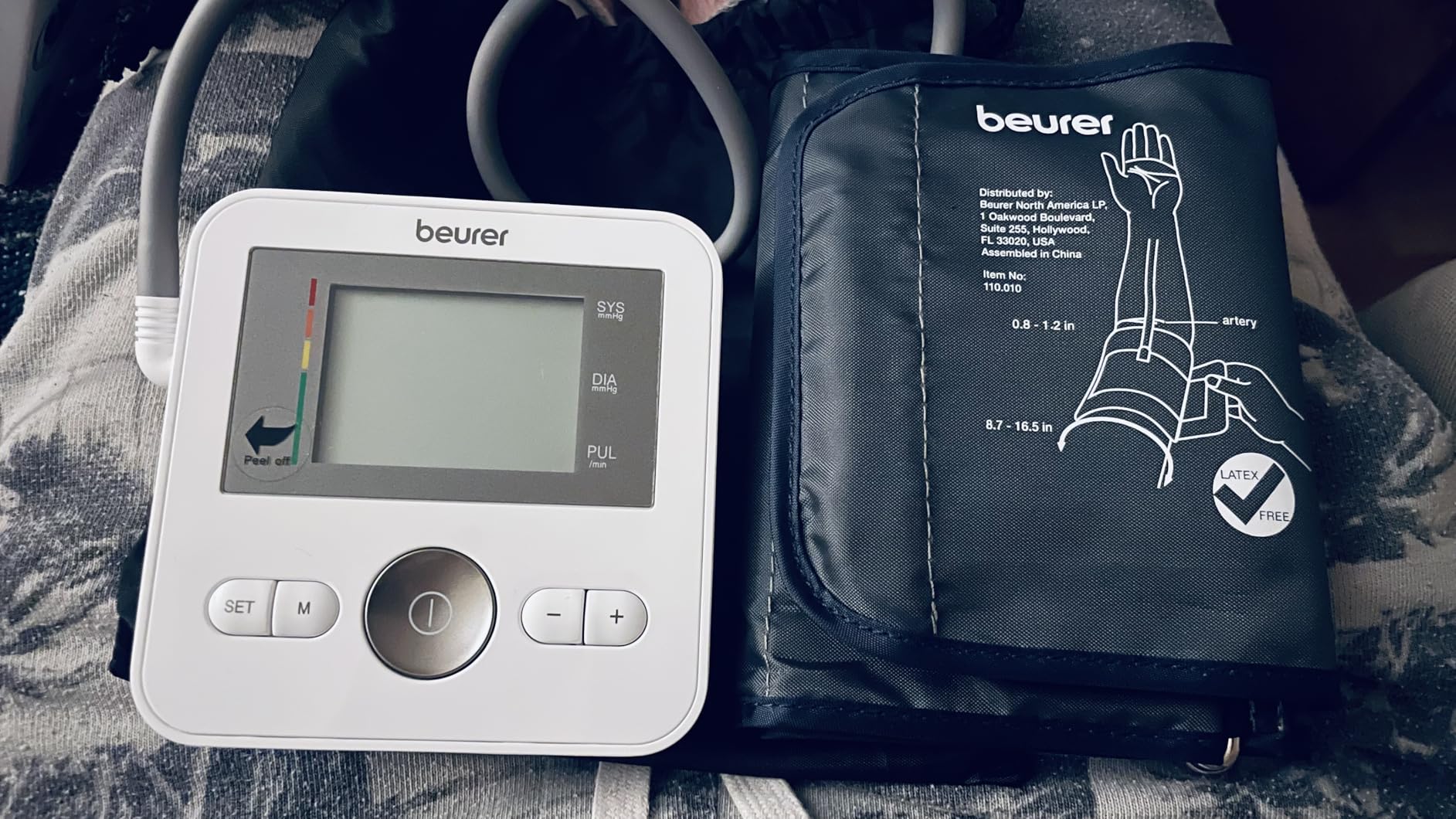 Beurer BM25 Upper Arm Blood Pressure Monitor for Home Use, Fully Automatic, Arrhythmia Detection, Cuff Fit Control, Color Risk Indicator, App Tracking, Battery or USB-C Power customer photo 1