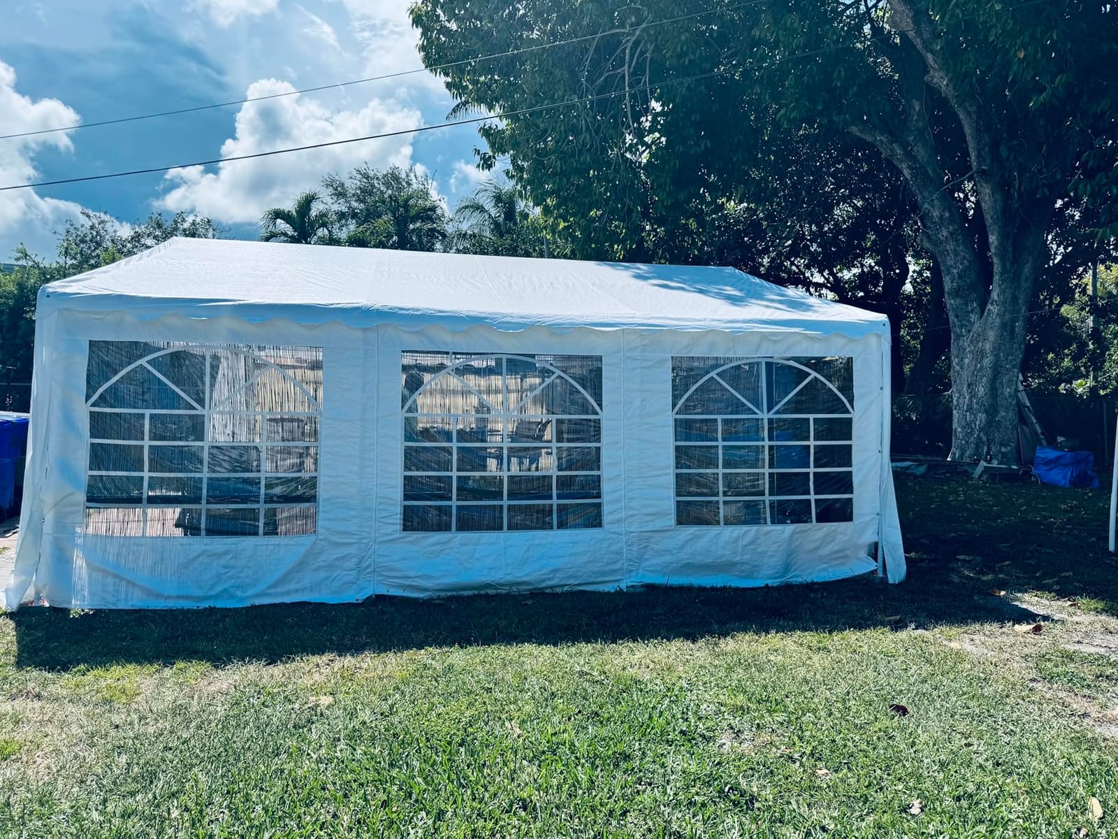 20x20ft Heavy Duty Party Tent with Storage Bags customer photo 1