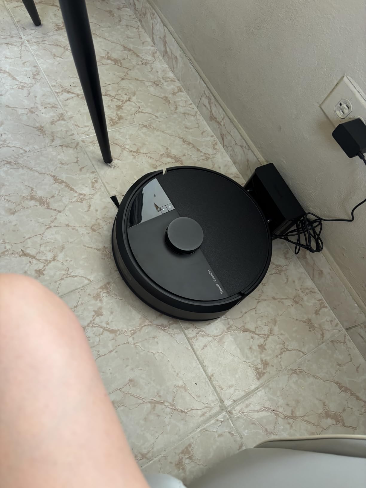 Roomba 105 Vac customer photo 1