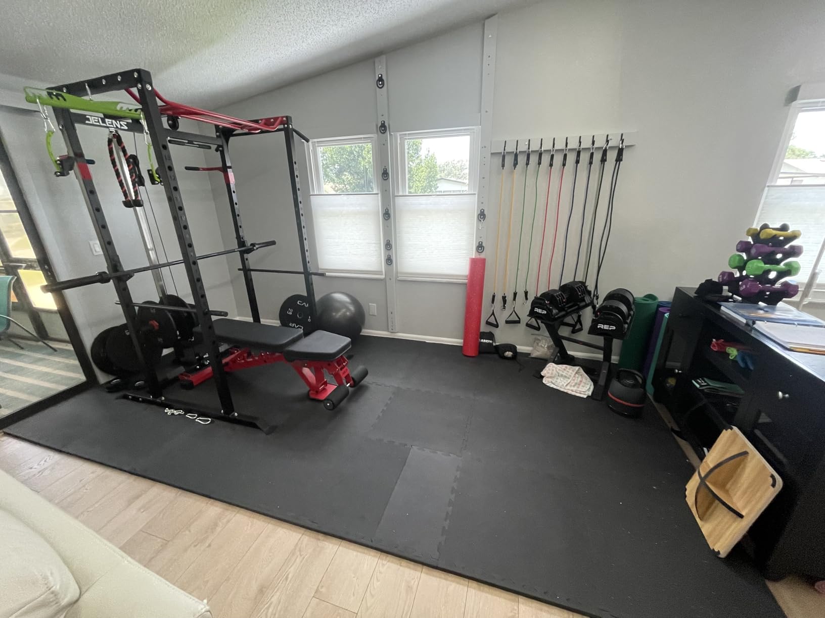 JELENS S11 Power Cage, 2000LB Multi-Function Power Rack with LAT Pulldown, Squat Rack with Adjustable Pulley System and Training Attachments, Weight Rack for Home Gym customer photo 2