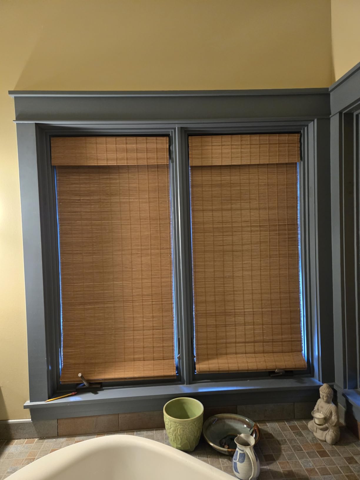 UNISHADES Blackout Cordless Bamboo Roman Shades 34 3/4×64 in Papara Carbon customer photo 1
