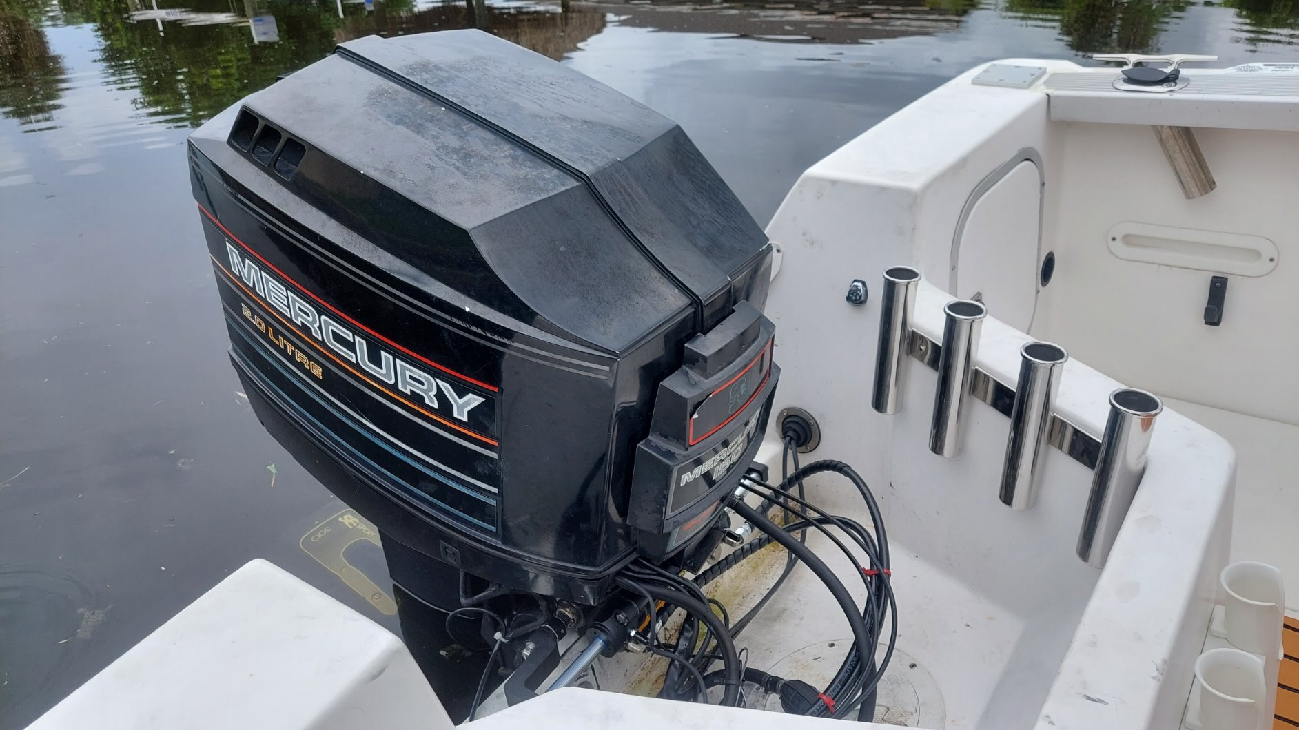 VEVOR 90HP Hydraulic Outboard Steering Kit, Marine Boat Hydraulic Steering System with 13.5-inch Steering Wheel, Helm Pump, Hydraulic Cylinder & 2PCS 26FT Hoses for Single Station Single-Engine Boats customer photo 2