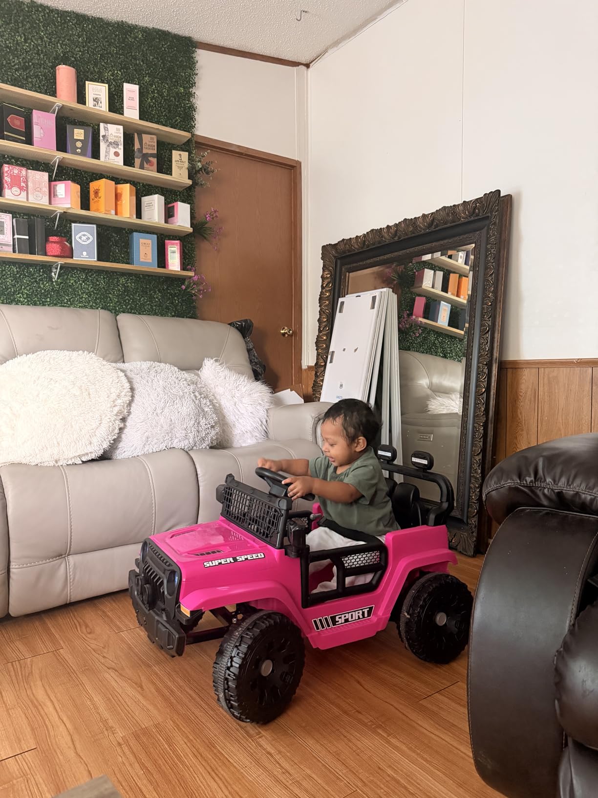 12V Ride on Toys for Kids with Parent Remote Control, Black customer photo 1