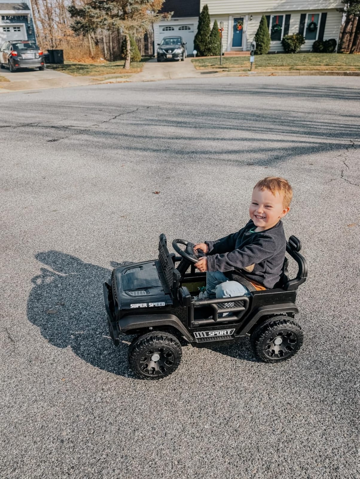 12V Ride on Toys for Kids with Parent Remote Control, Black customer photo 2