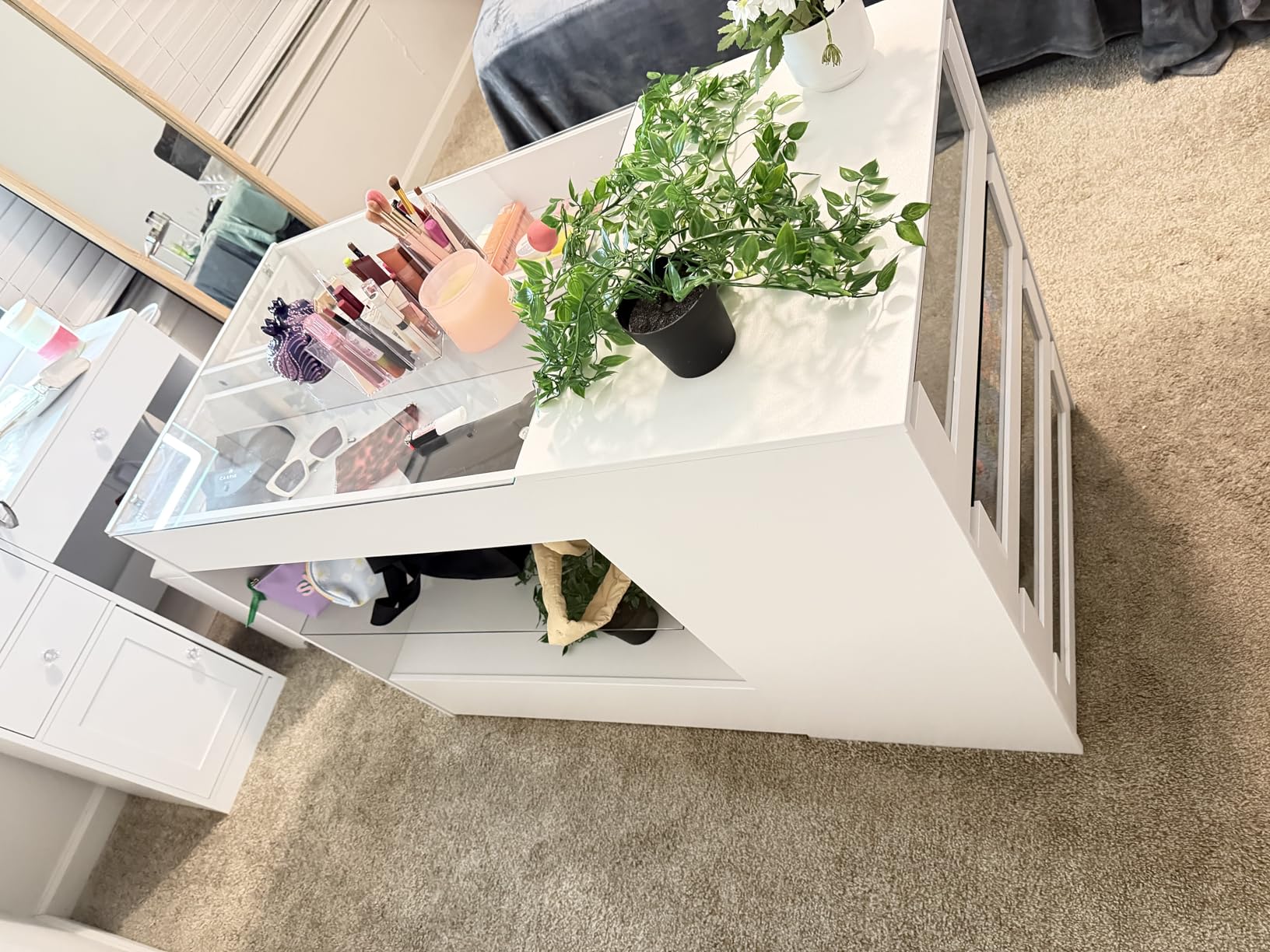 FUFU&GAGA Closet Island with Glass Top & 8 Drawers for Walk in Closet customer photo 2