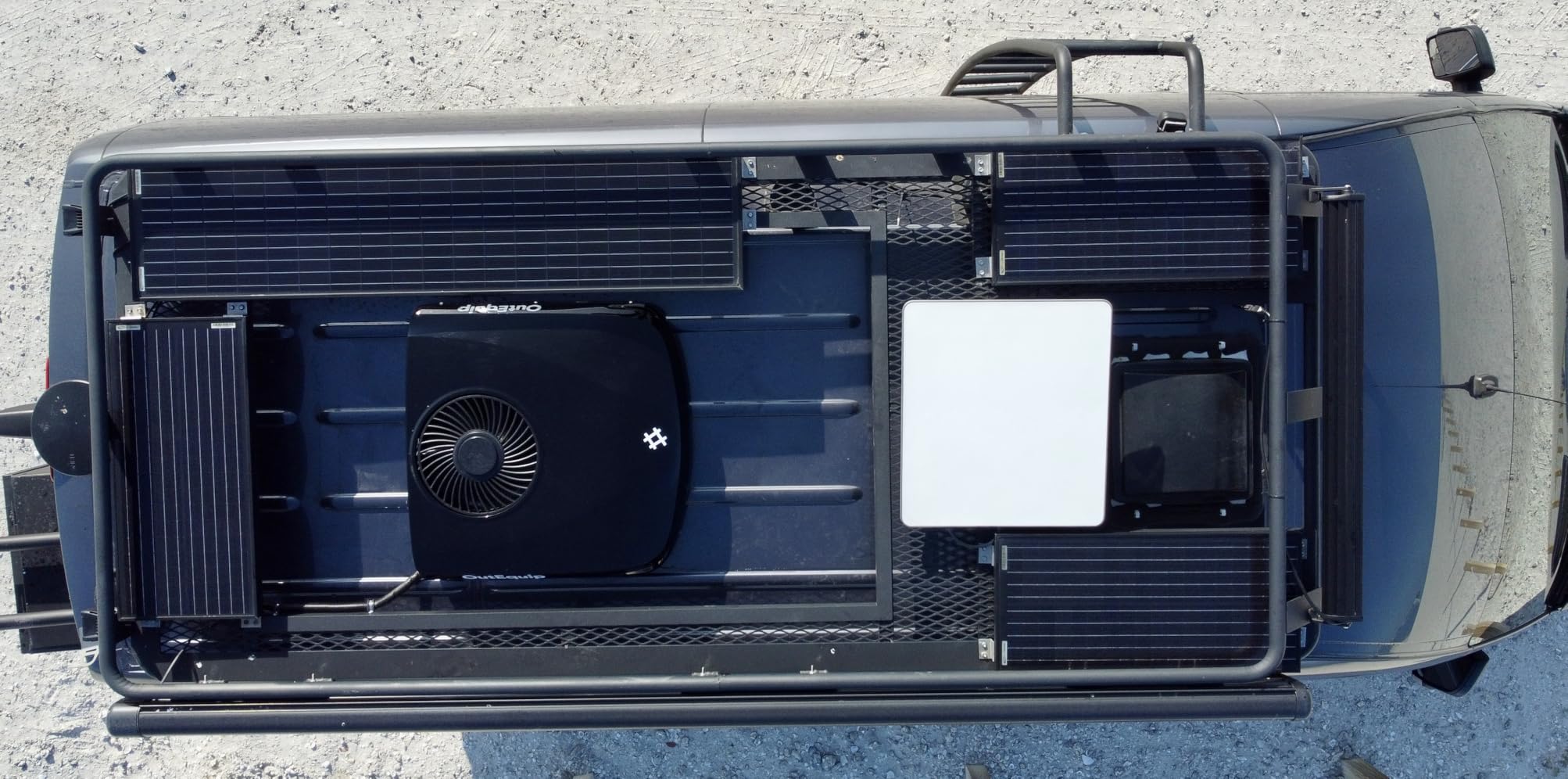 12V RV Rooftop Air Conditioner with Heater, 10,000 BTU Low Profile DC AC Unit – Quiet Cooling for Camper, Van, Truck, Trailer, Boat – Sleek Black Housing customer photo 1