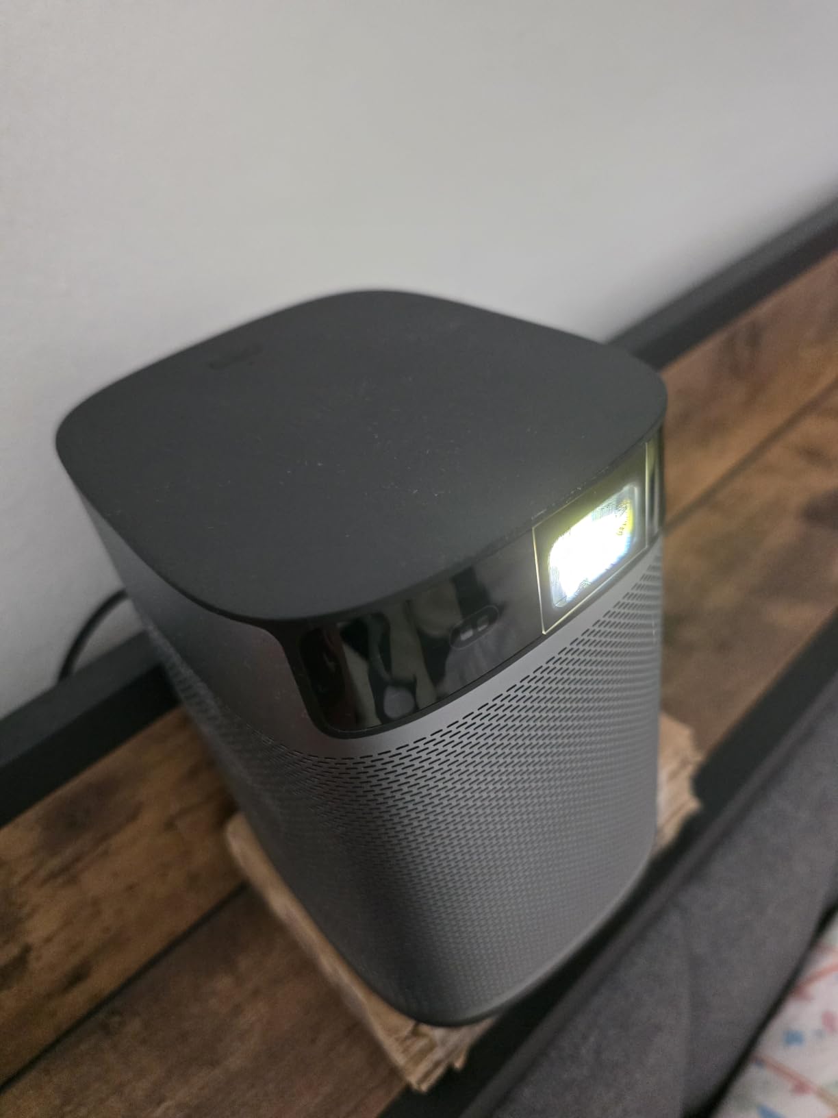 XGIMI MoGo 2 Pro (New) 1080P Portable Projector with Multi-Angle Stand customer photo 1