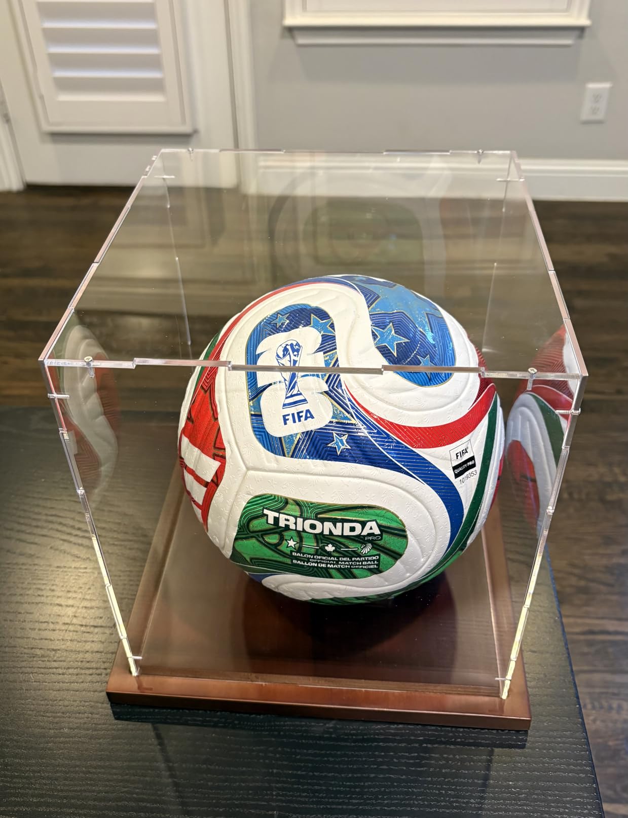 VGMiu Football Helmet Display Case Full Size Clear Case with Wood Base customer photo 1