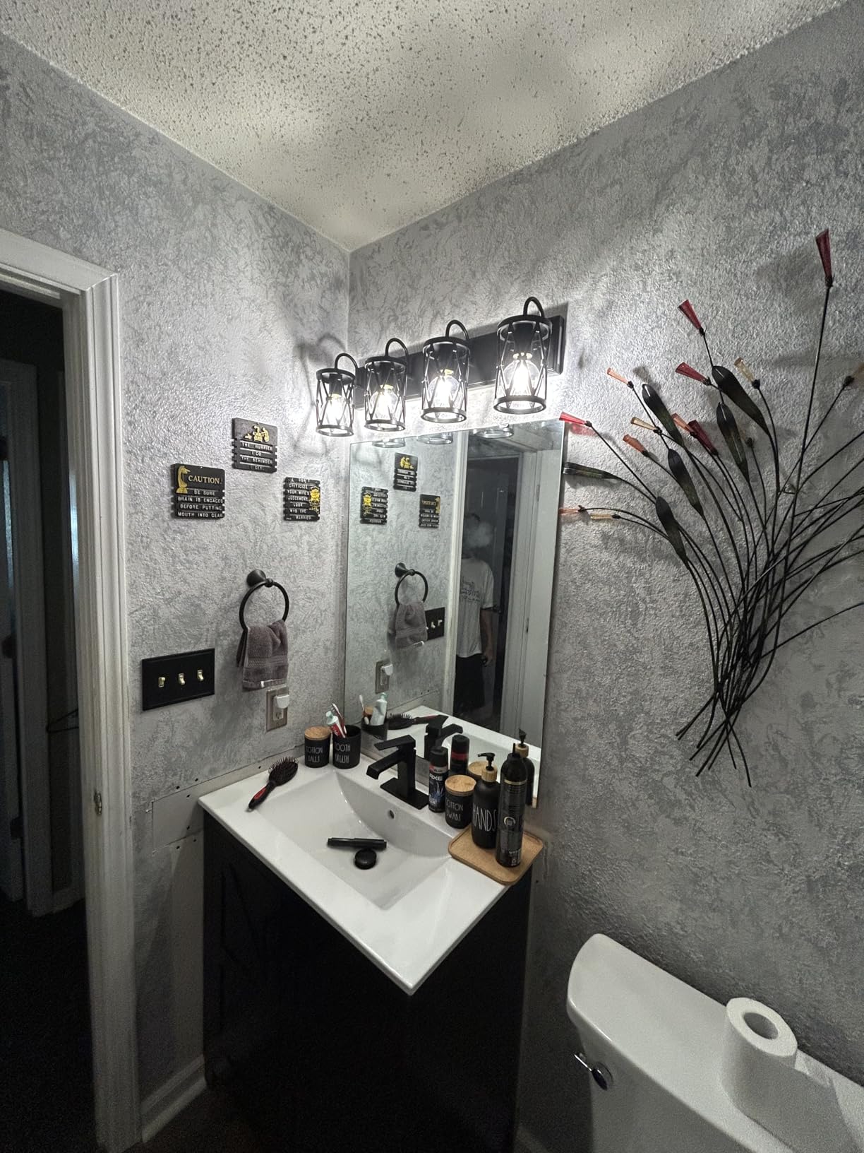 ONBRILL 24 Inch Farmhouse Bathroom Vanity with Sink, Black Bath Vanity customer photo 2