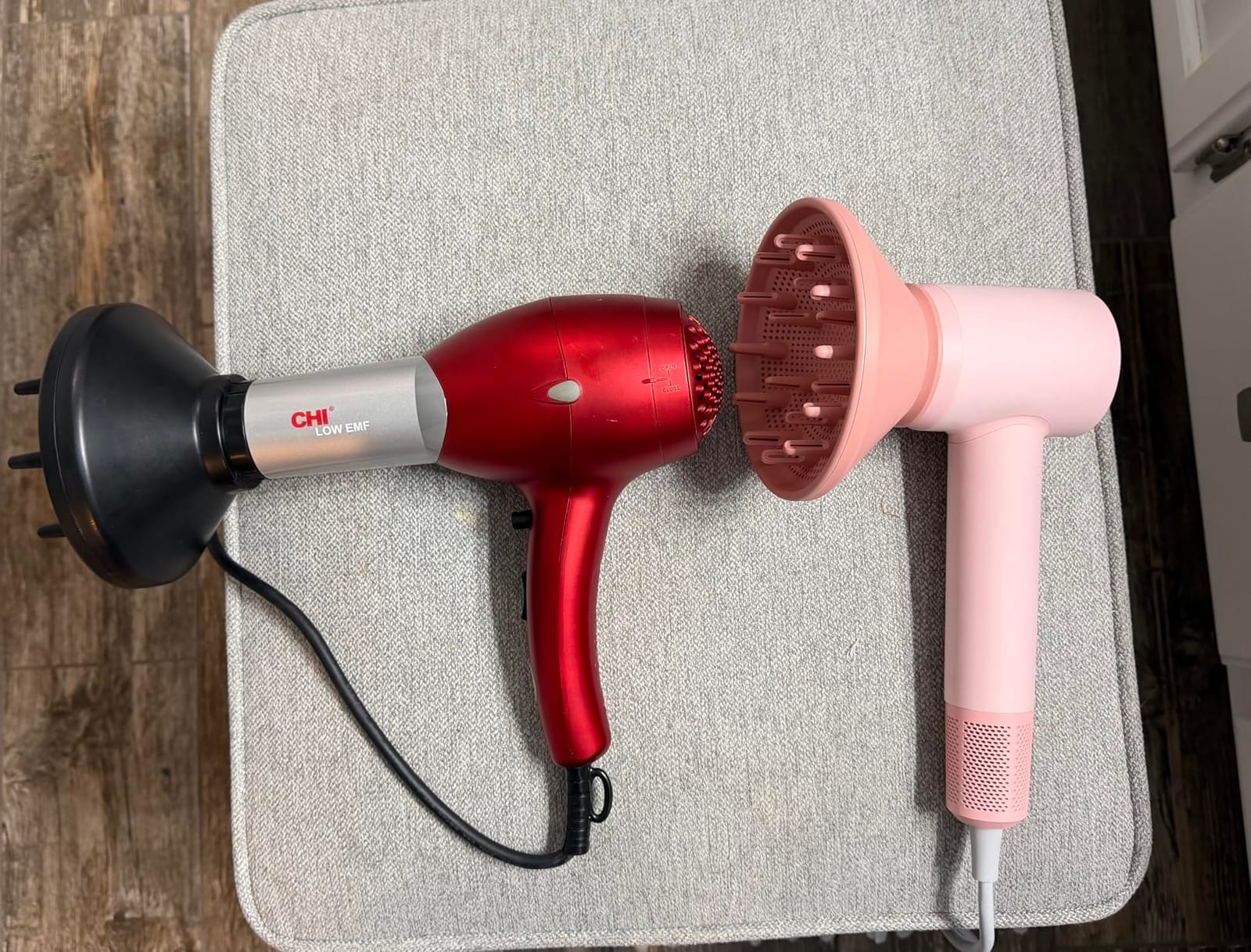 Laifen SE 2 Diffuser Hair Dryer for Women, 21.5m/s Air Speed, Matte White customer photo 1