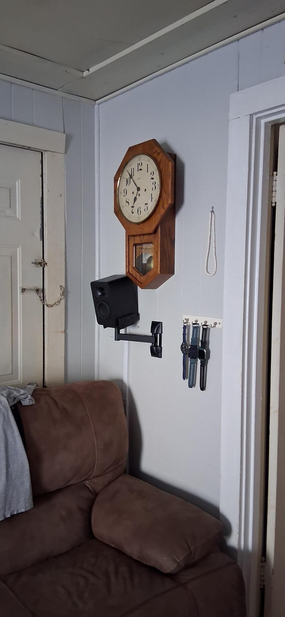 Speaker Wall Mounts, 55 lbs Capacity, Widths from 5.1” to 11.2”,1 Pair customer photo 2