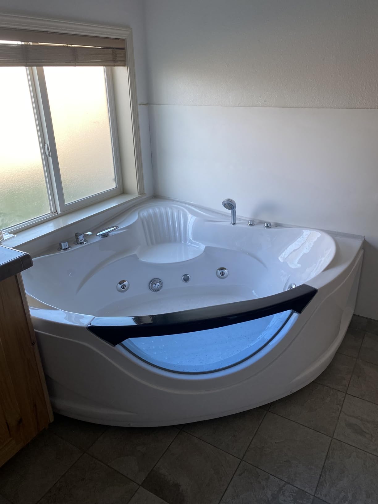 59x59 Inch Corner Bathtub for 2 Person customer photo 2