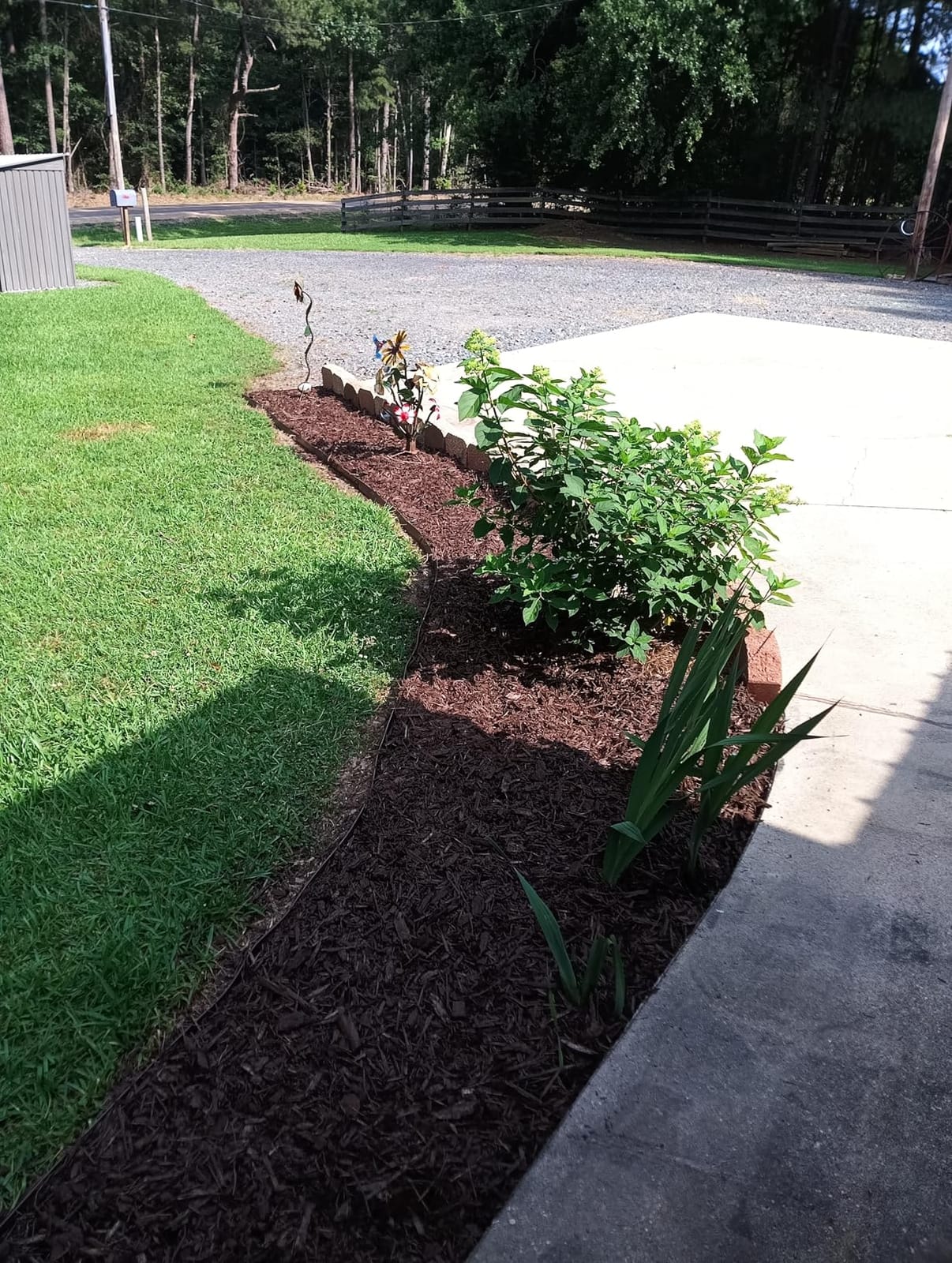 Corrugated Garden Edging Border, 6IN x 40FT Metal Landscape Paver Edging, Sturdy Steel Fence for Garden, Flower Bed Edging, Tree Fence, Yard Edging customer photo 1