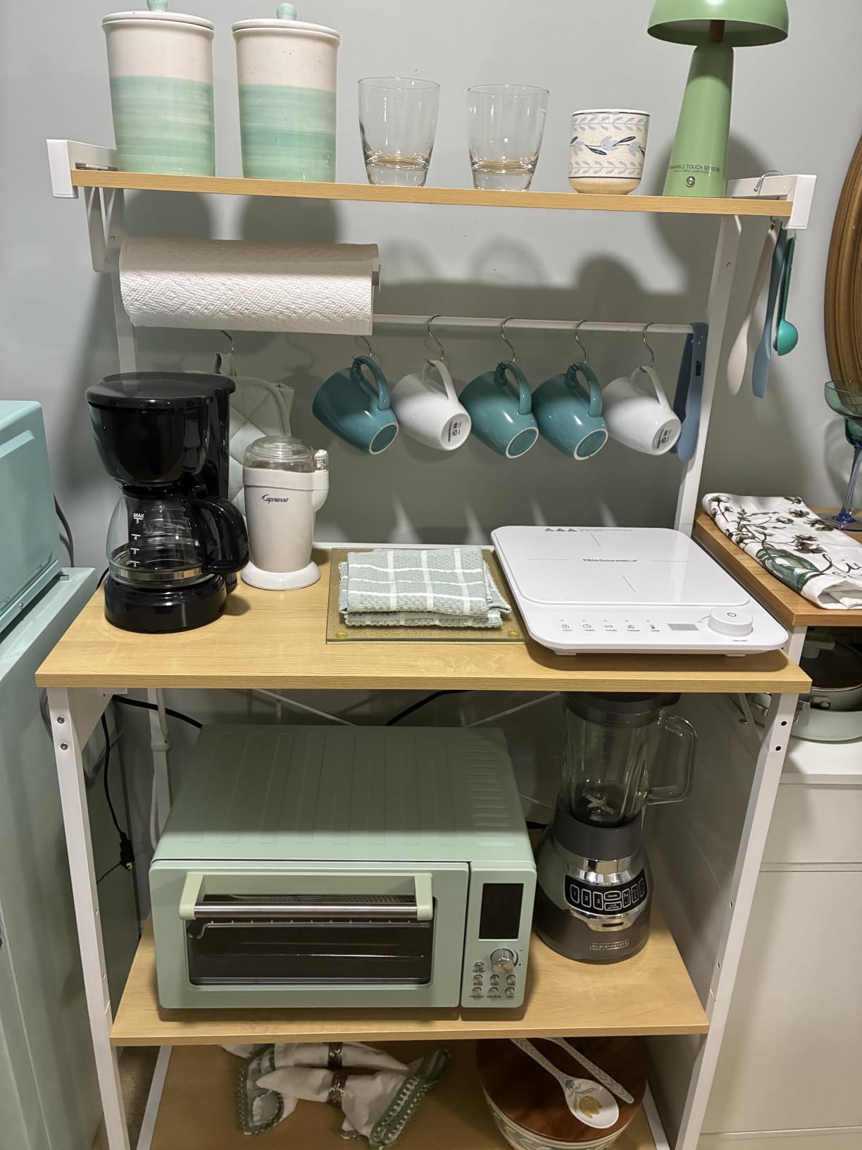VASAGLE 4-Tier Kitchen Bakers Rack with Power Outlet, 17.7-Inch Wide customer photo 1