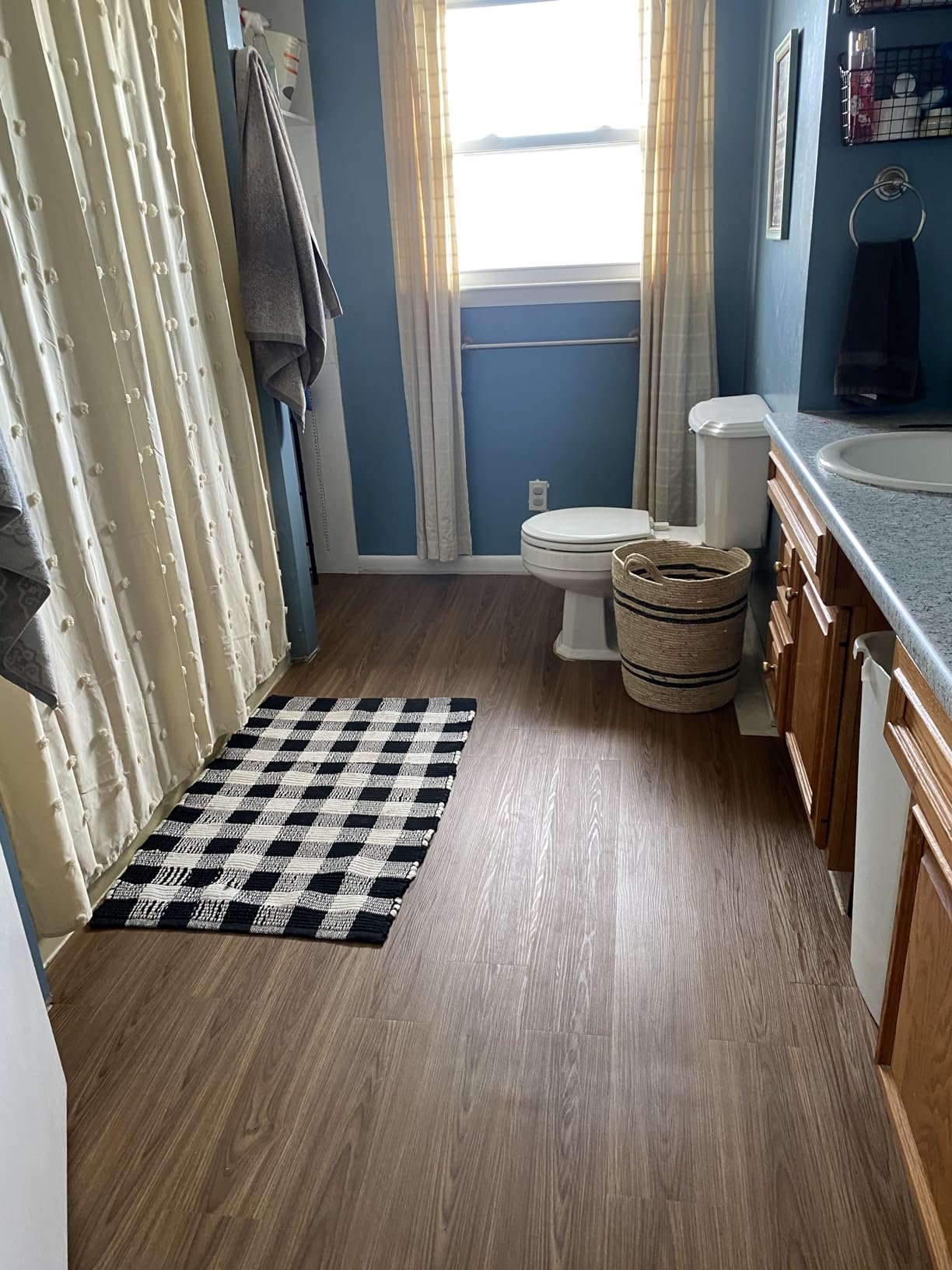 Lucida Surfaces BaseCore 6x36in 12mil 2mm 54SqFt Peel and Stick LVP customer photo 1