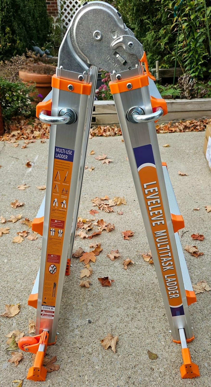 LEVELEVE Telescoping A Frame Ladder, 17FT Multi Position Ladder with Stabilizer Bar & Wheels,330 lbs Security Load for Stairs Home Indoor Outdoor Roof customer photo 1
