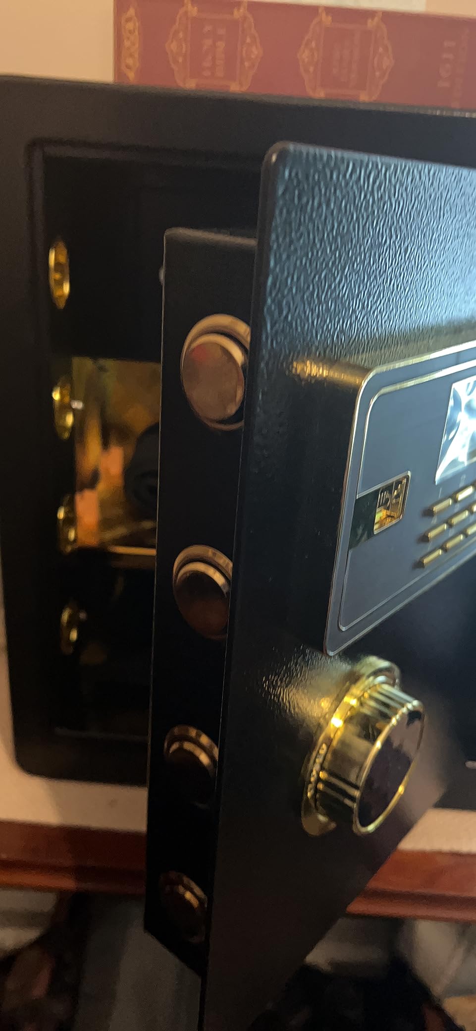 7.5 Cub Drop Safe for Business, Depository Safe with Quick Place Drop Slot customer photo 1