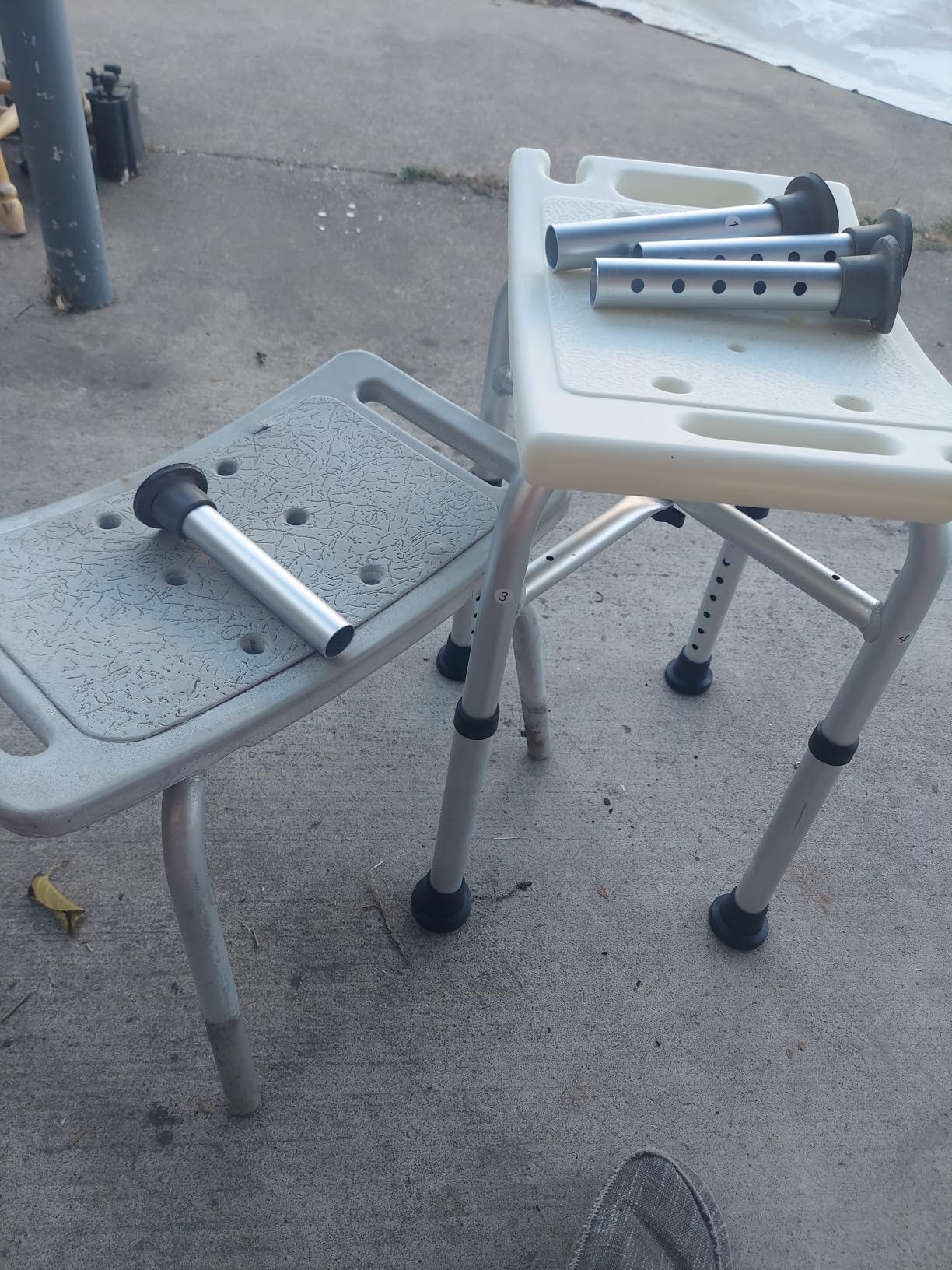 500 lbs Medical Shower Chair for Inside Shower, Heavy Duty Adjustable customer photo 1