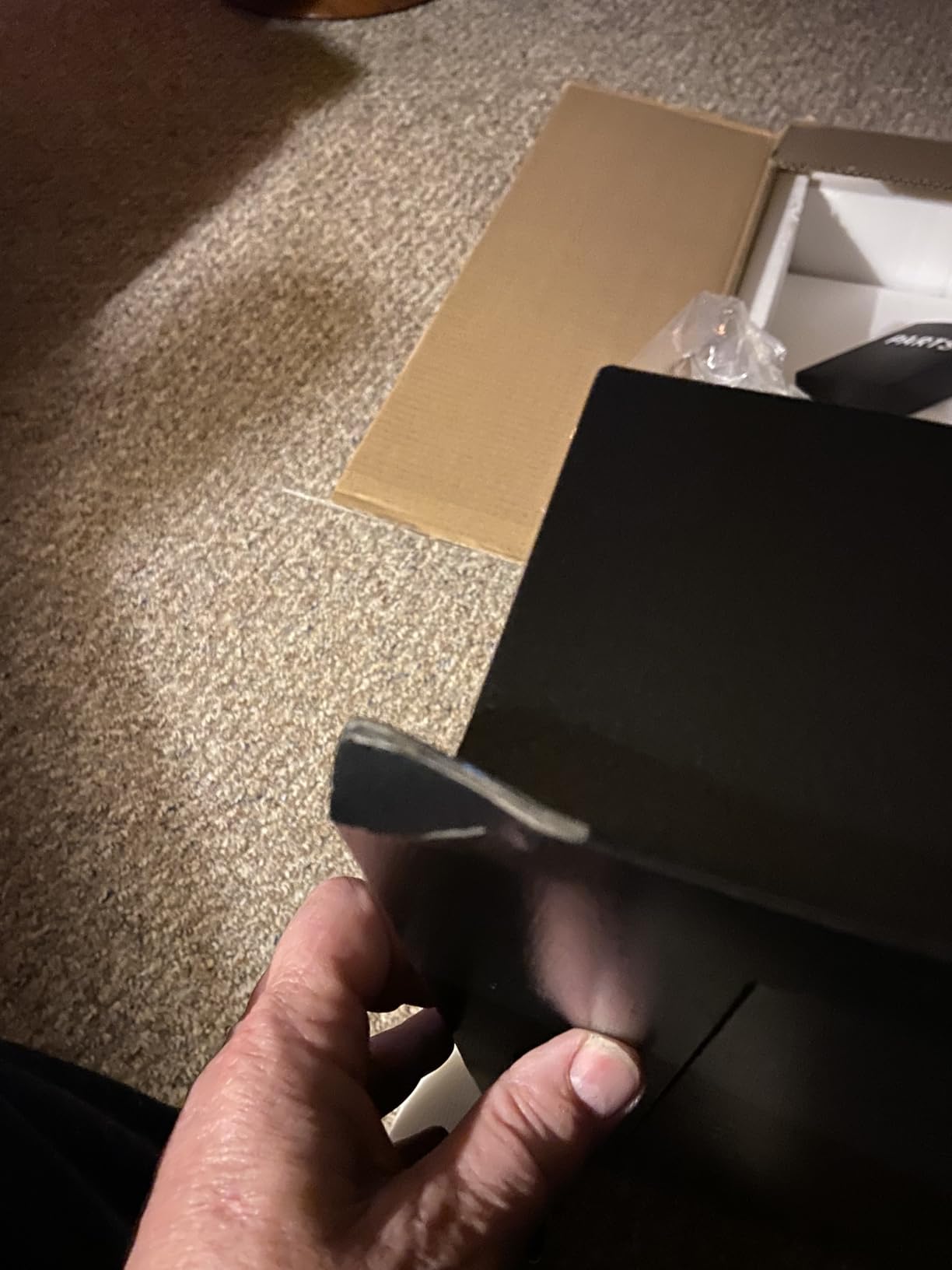 XDeer Quick Access Biometric Wall Safe – Hidden In-Wall Security Safe customer photo 2
