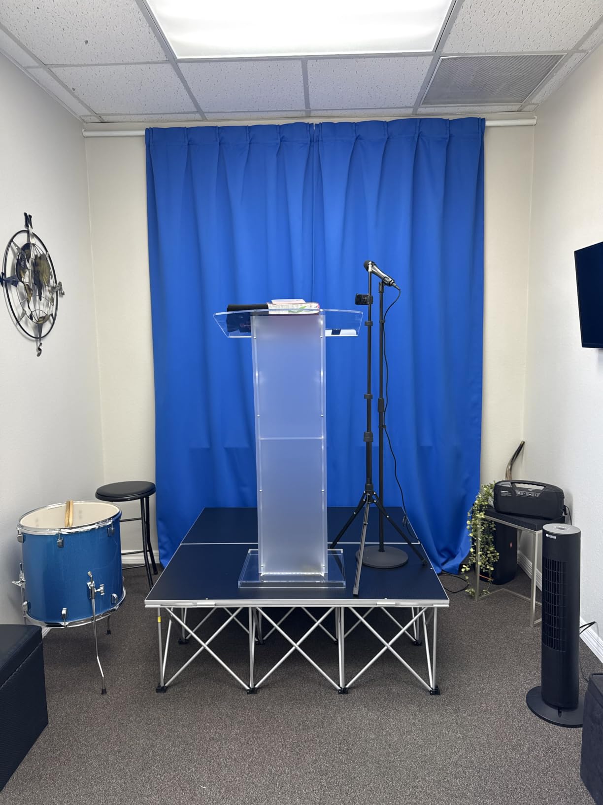 2pcs Portable Stage Platform (4×8ft), Modular Stage Platforms with 16