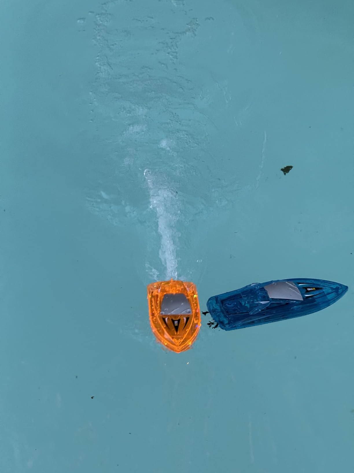 RC Boat Kids Remote Control Boats for Pool Water Toys for Lakes Bathtub Toy customer photo 2