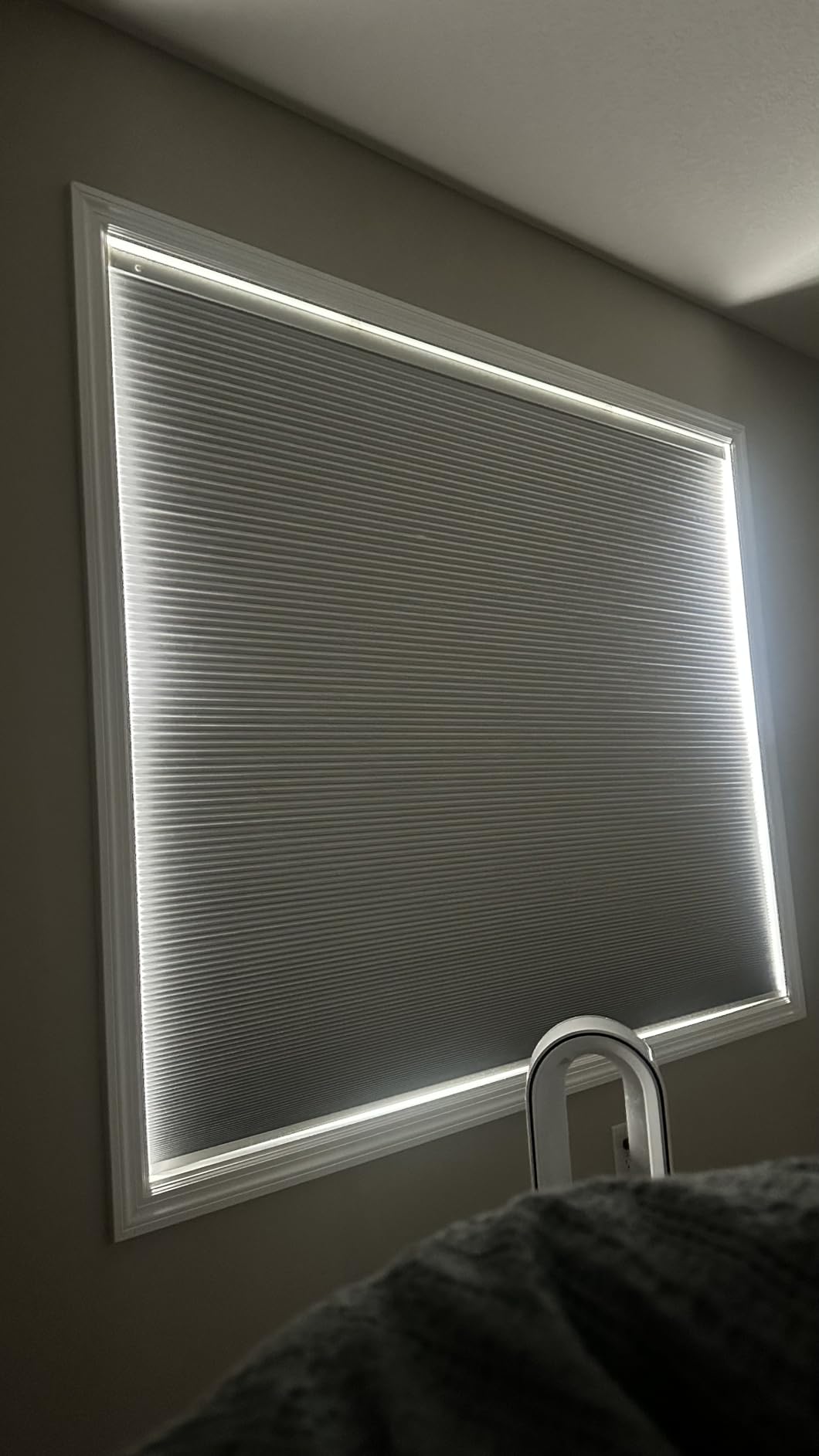 Grandekor No Drill Blackout Cellular Shades,46