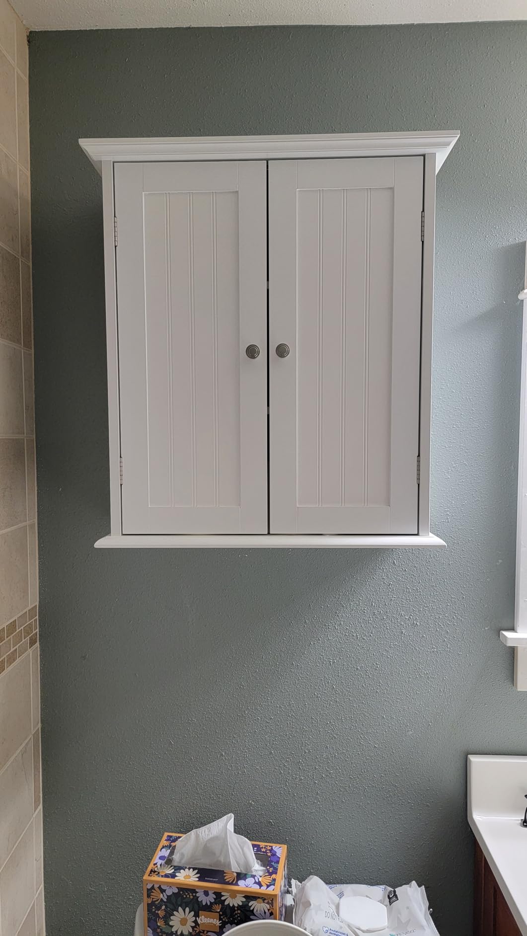 ChooChoo Laundry Cabinet with 4 Doors and Adjustable Shelves customer photo 2