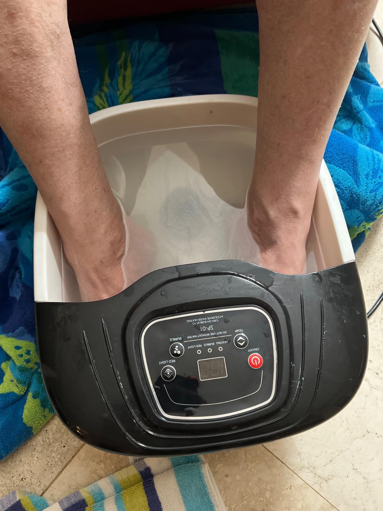 RIGHTMELL Foot Soaking Tub Foot Spa with Heat, Bubble, Ozone & Blue Light customer photo 1