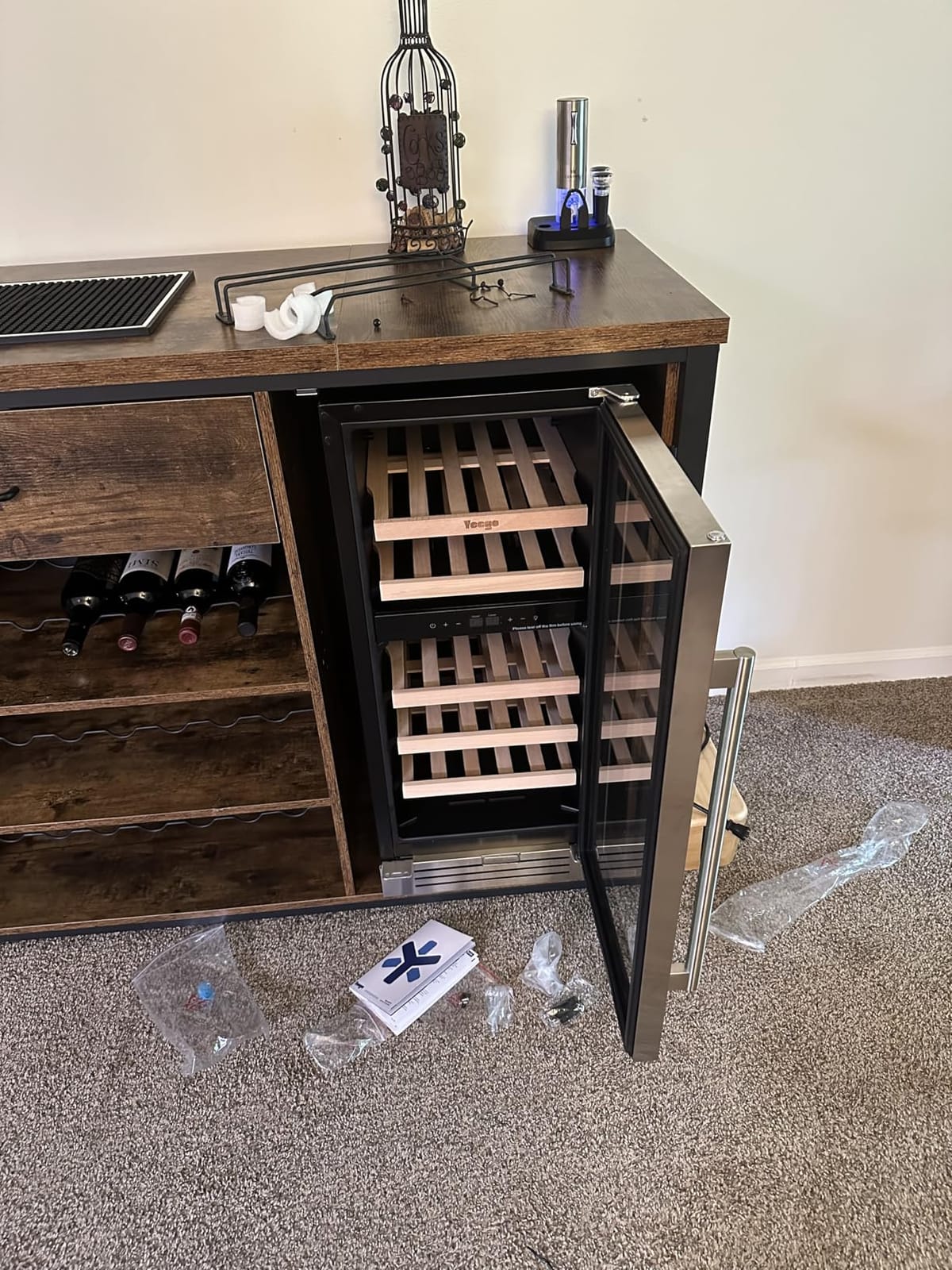 Yeego 24 Inch Wine Fridge, 52 Bottle Dual Zone Wine Cooler with Left Hinged customer photo 1