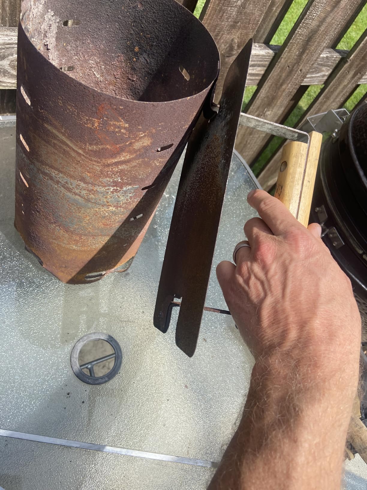Lodge Steel Chimney Charcoal Starter with Wood Handle customer photo 1