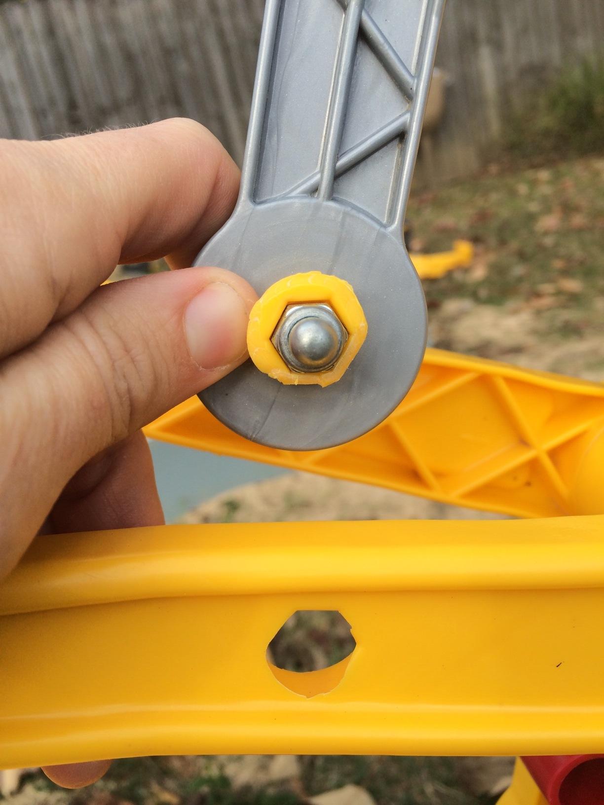 rolly toys CAT Construction Ride-On: 360-Degree Excavator/Shovel Digger, Youth Ages 3+ , Yellow customer photo 2