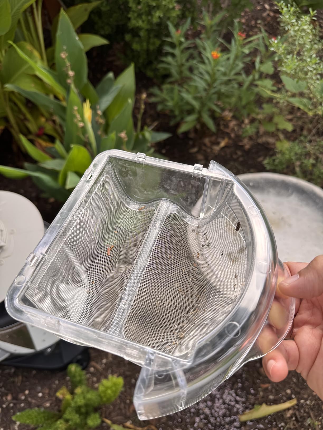 SkeeterVac SV3100 Outdoor Mosquito and Backyard Insect Trap, Up to 1 Acre customer photo 2