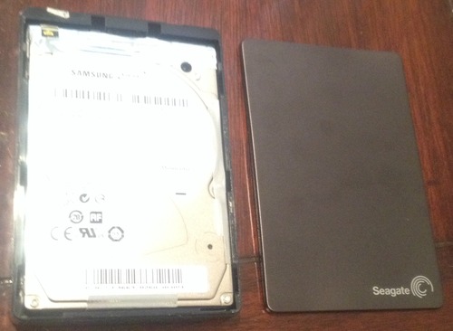 Seagate Backup Plus Slim 2TB External Hard Drive Portable HDD – Black USB 3.0 for PC Laptop and Mac, 2 Months Adobe CC Photography (STDR2000100) customer photo 2