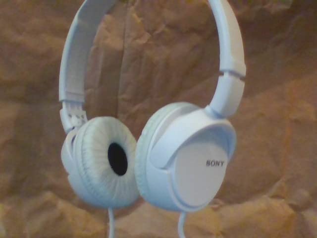 Sony ZX Series Wired On-Ear Headphones, Black MDR-ZX110 customer photo 1