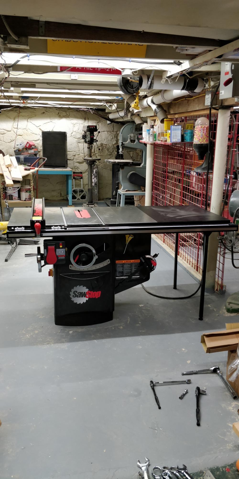 SAWSTOP 10-Inch Industrial Cabinet Saw, 5-HP, 36-Inch Industrial T-Glide Assembly (ICS51230-TGI236) customer photo 1