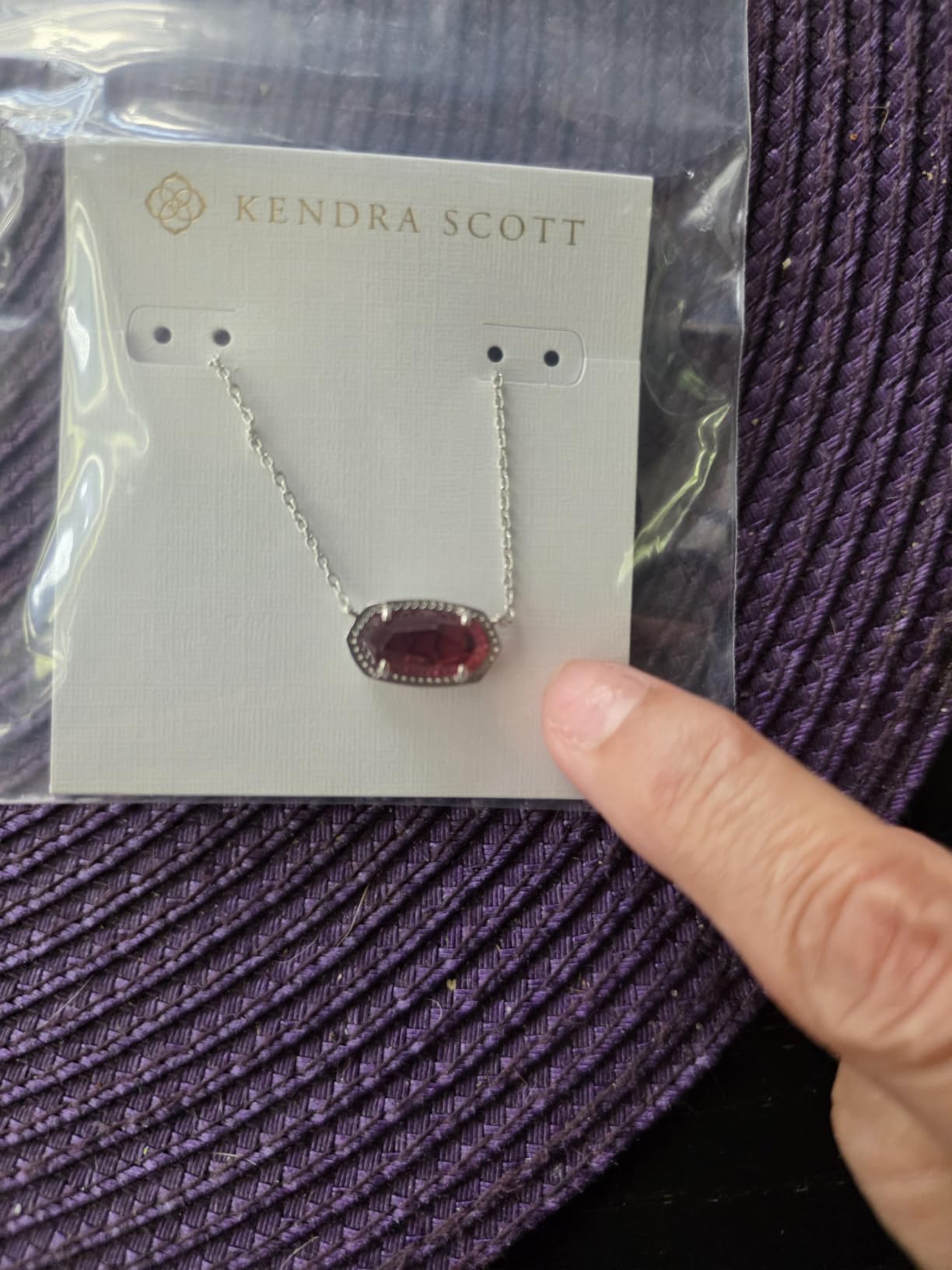 Kendra Scott Elisa Pendant customer photo 2