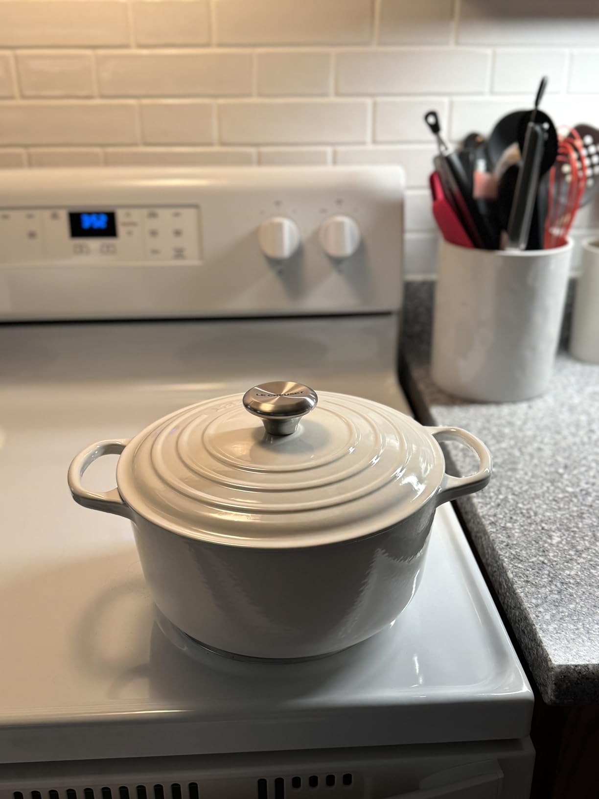 Le Creuset 7.25 qt Dutch Oven customer photo 2