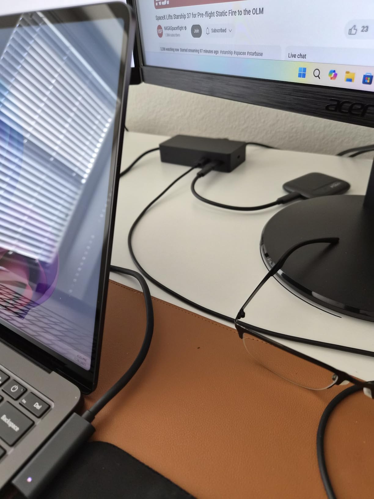 Surface Dock for Pro 3 and 4 customer photo 1