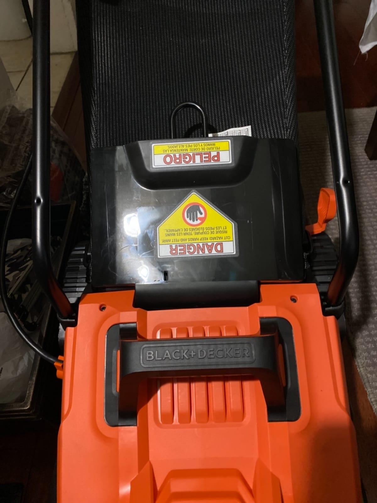 BLACK+DECKER Electric Lawn Mower with Bike Handle, 15-Inch, 10-Amp, Corded (BEMW472BH) customer photo 2