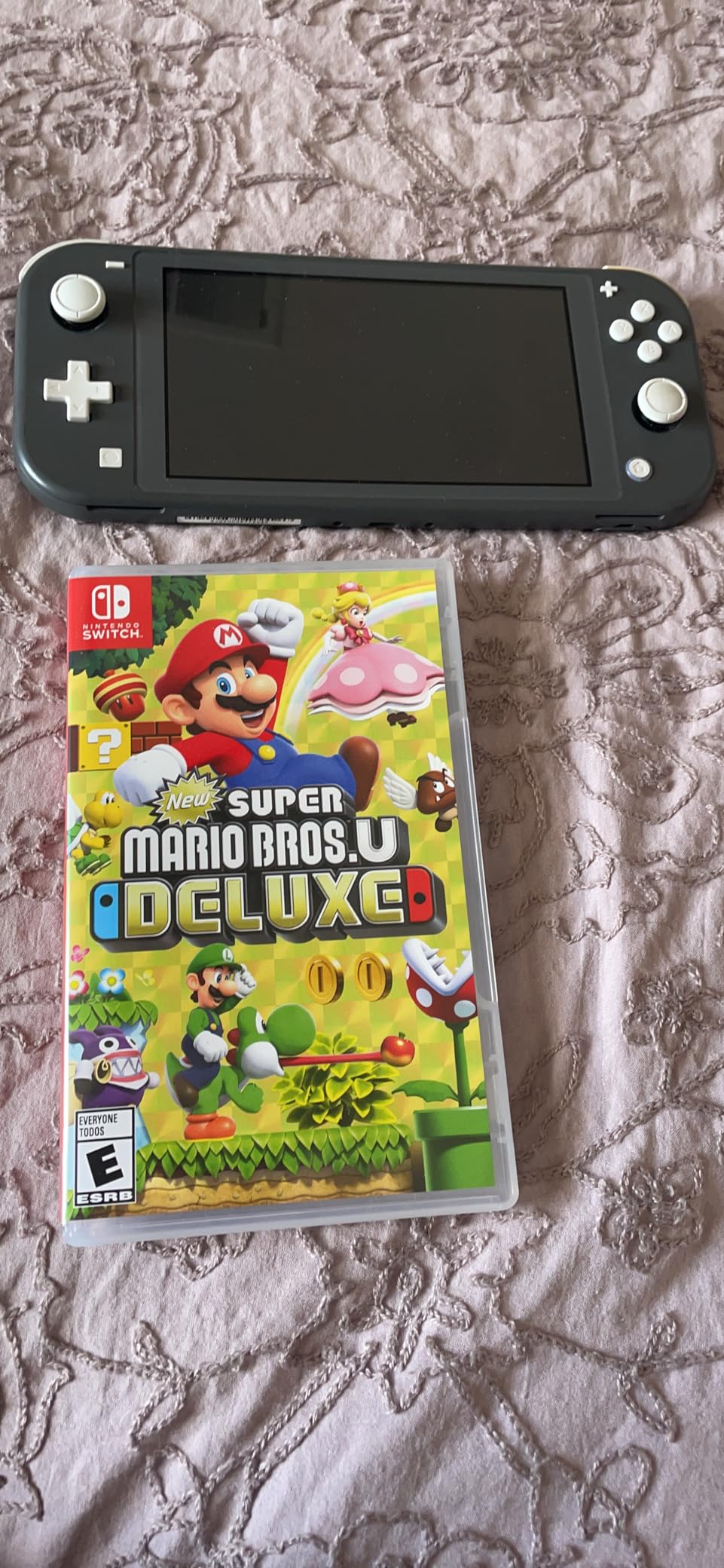 Super Mario Bros. U Deluxe customer photo 2