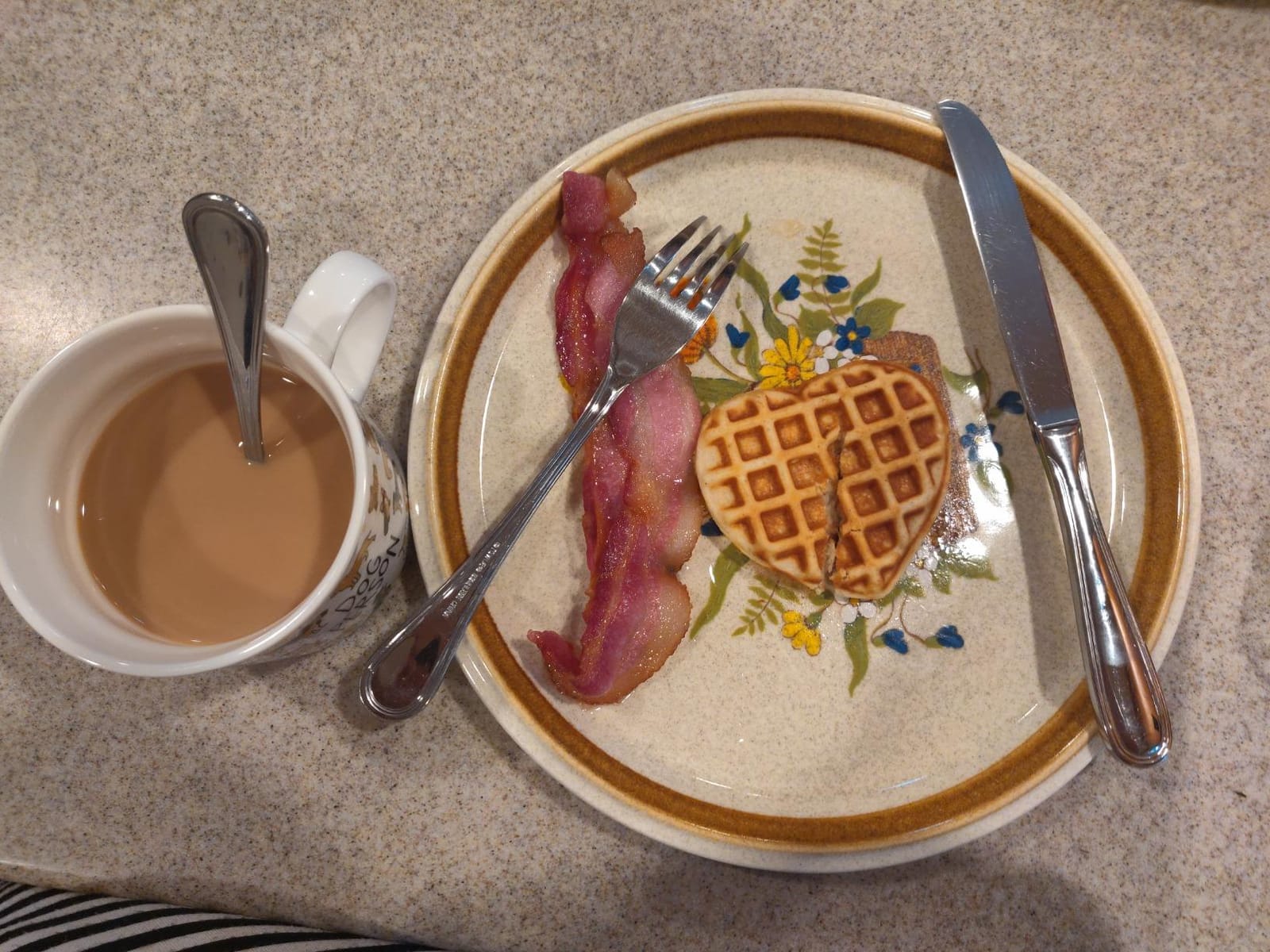 DASH Mini Waffle Maker customer photo 2