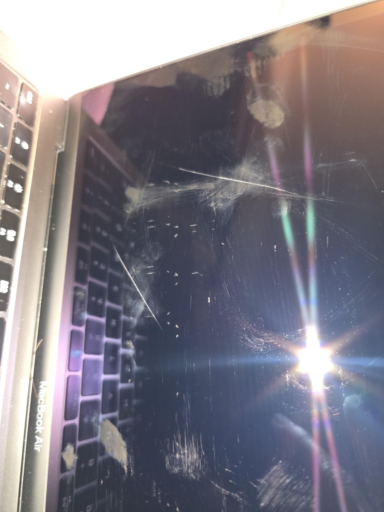 MacBook Air Intel 13.3-inch customer photo 2
