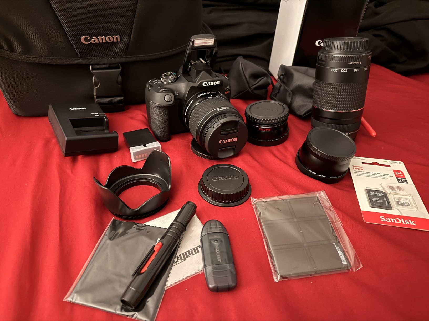 Canon EOS Rebel T7 customer photo 1