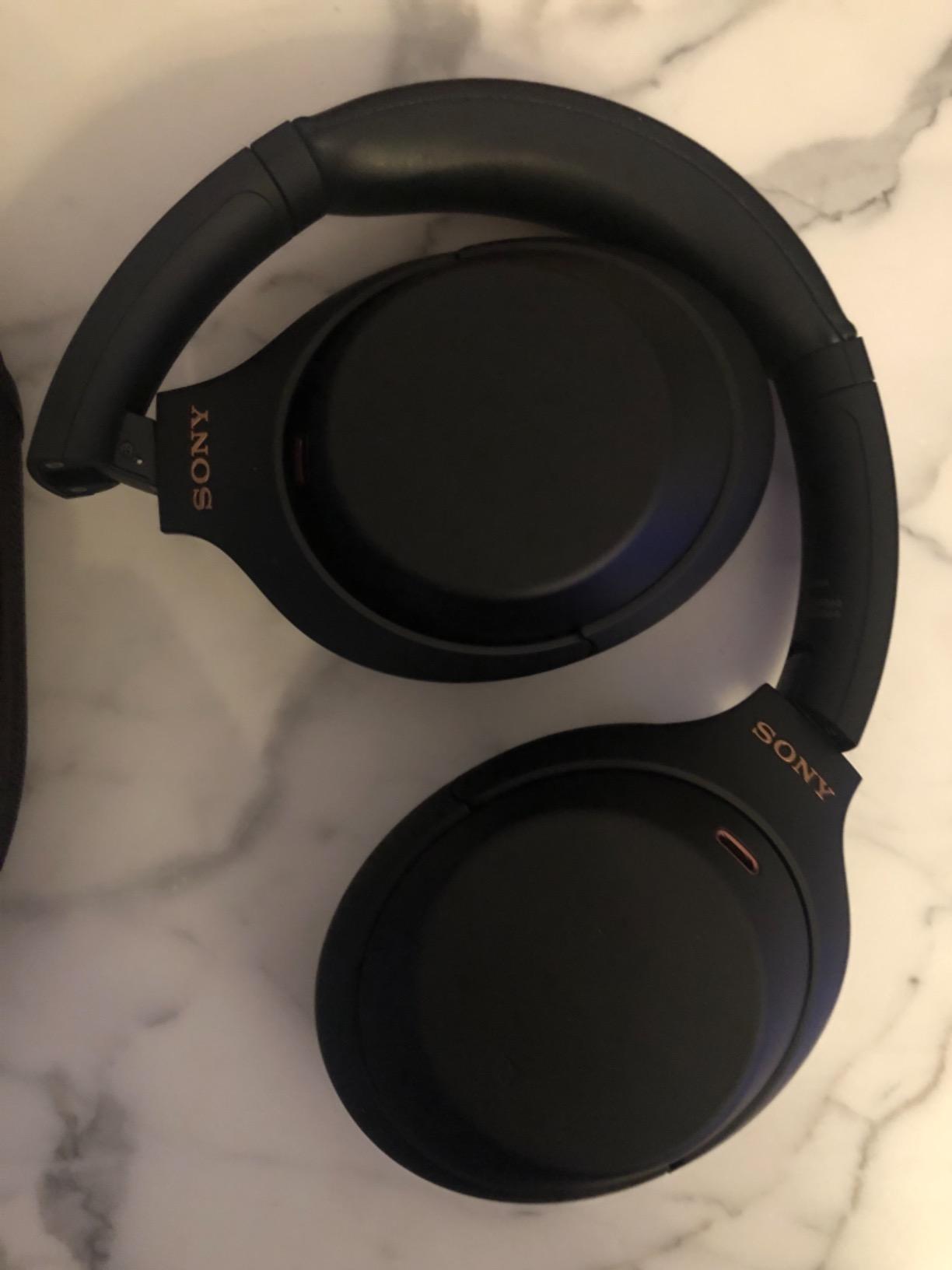 Sony WH-1000XM4 customer photo 2