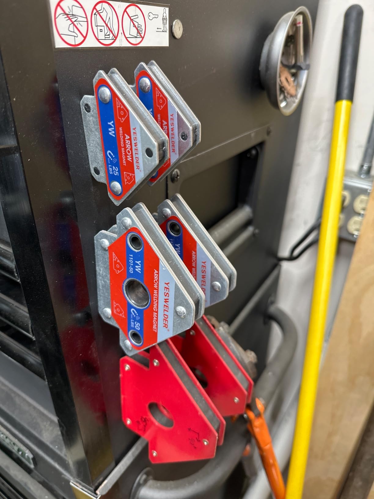 YESWELDER 4-Pc Welding Magnet Set, 50 lb Holding Power Welding Accessories customer photo 1