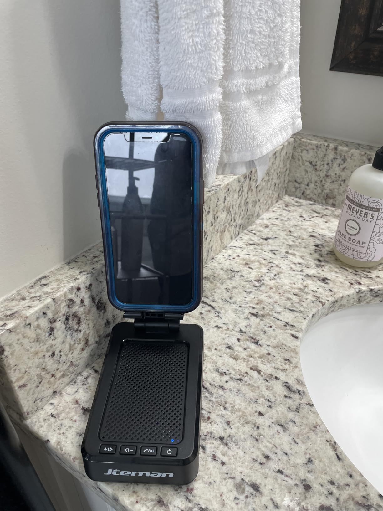 JTEMAN Phone Stand Speaker customer photo 1