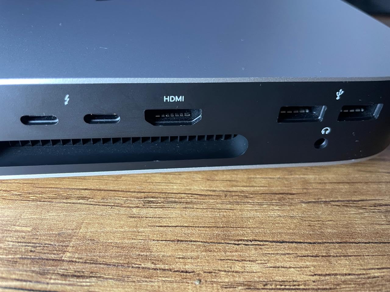 Apple Mac mini M1 Renewed customer photo 1