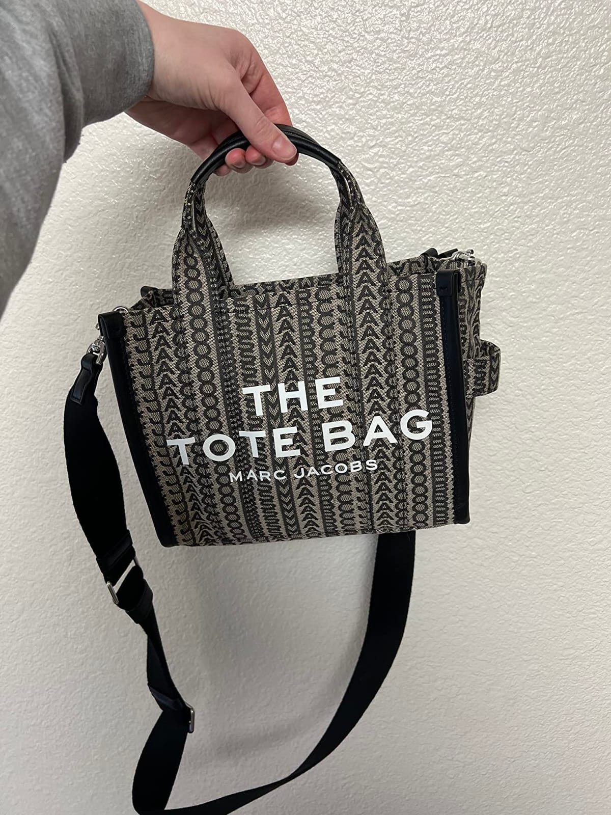 Marc Jacobs Women's The Canvas Small Tote Bag customer photo 2