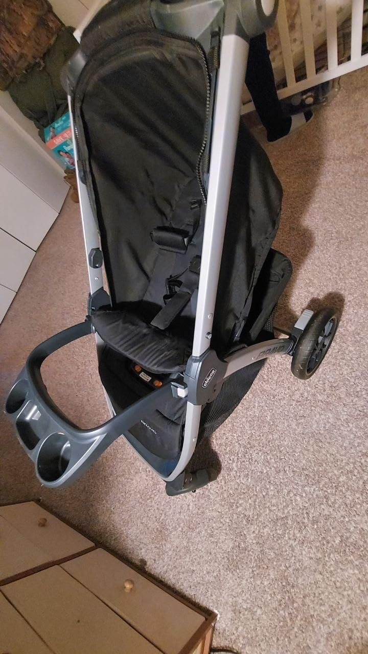 Chicco Bravo 3-in-1 Travel System w/KeyFit 30 Infant Car Seat & Base customer photo 2